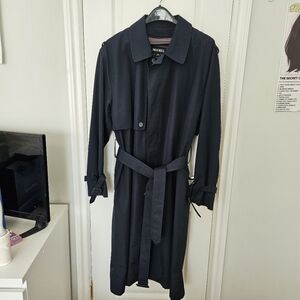 Mens Dark Navy Trench Coat with Zip-out Wool Lining -Size 40R, Like New